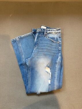 KanCan Straight Leg Jeans in Medium Blue with Distressed Detail